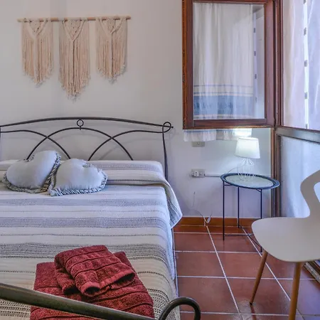 2 Bedroom Awesome In *